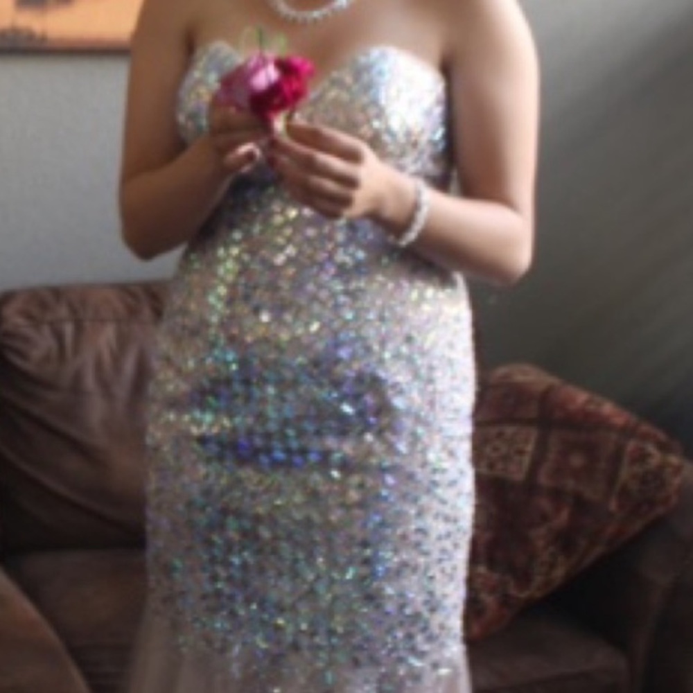 Camille La Vie prom dress. Worn once.